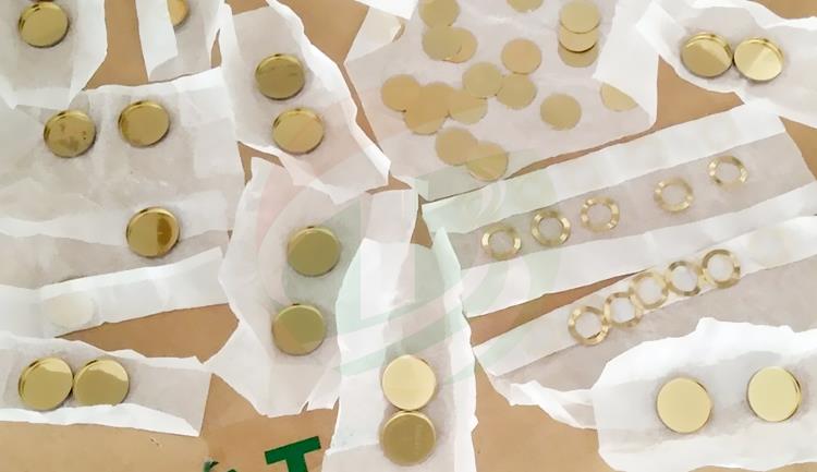 product-750-433 Gold-coat Coin Cell Cases